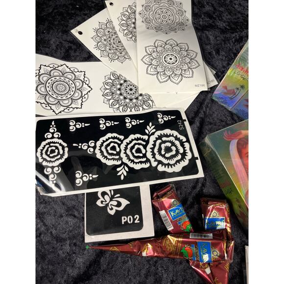 Henna And Decorative Jewelry - Picture 4 of 5